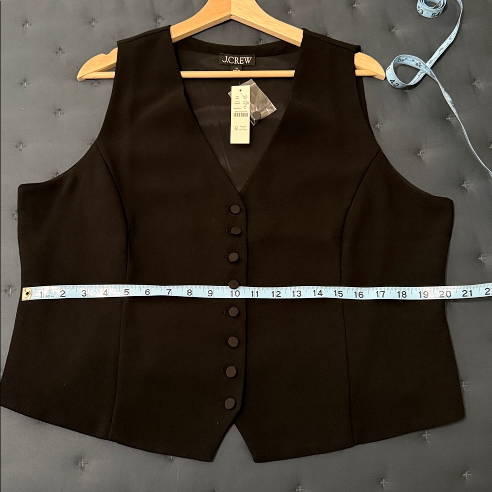 NWT!  J. Crew Black Vest Lined - Picture 6 of 8